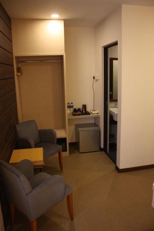 Rs Boutique Hotel Kluang Bagian luar foto