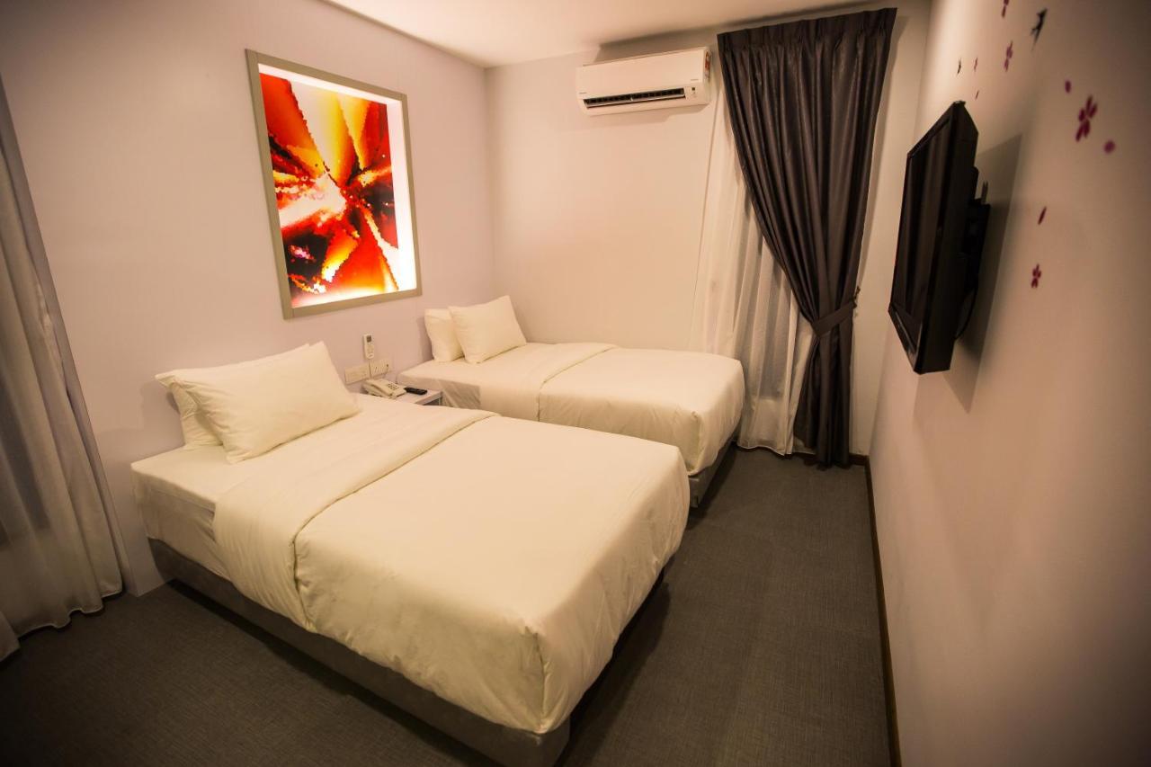 Rs Boutique Hotel Kluang Bagian luar foto