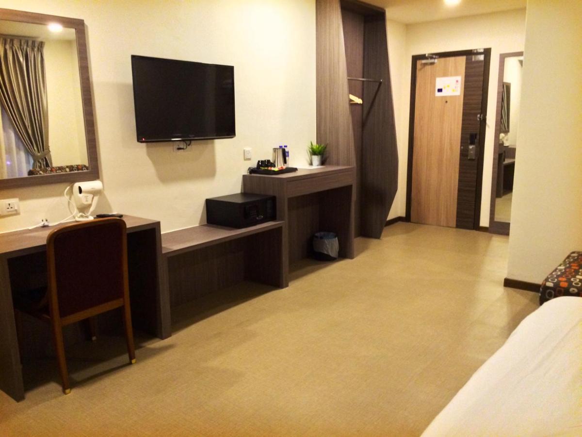 Rs Boutique Hotel Kluang Bagian luar foto
